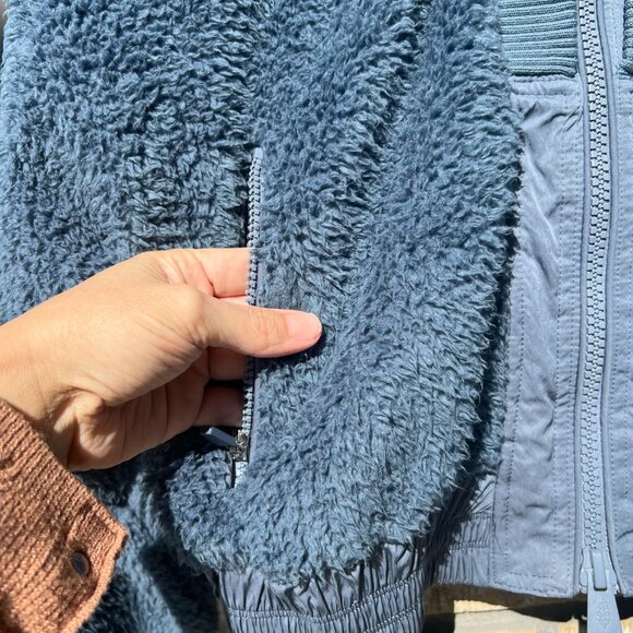 FP Movement | Gear Up Sherpa Fleece Jacket in Blue | M - Picture 7 of 16
